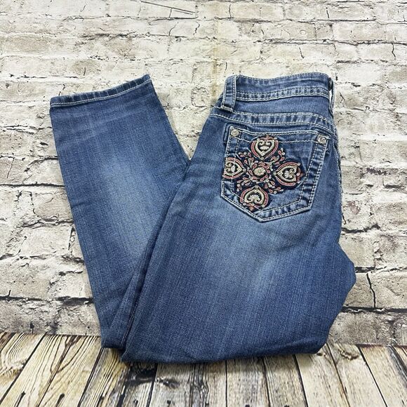 Miss Me Jeans Women's Sz.26 Blue Boyfriend Capri Embroidered Rhinestone Pocket‎ - Picture 11 of 15